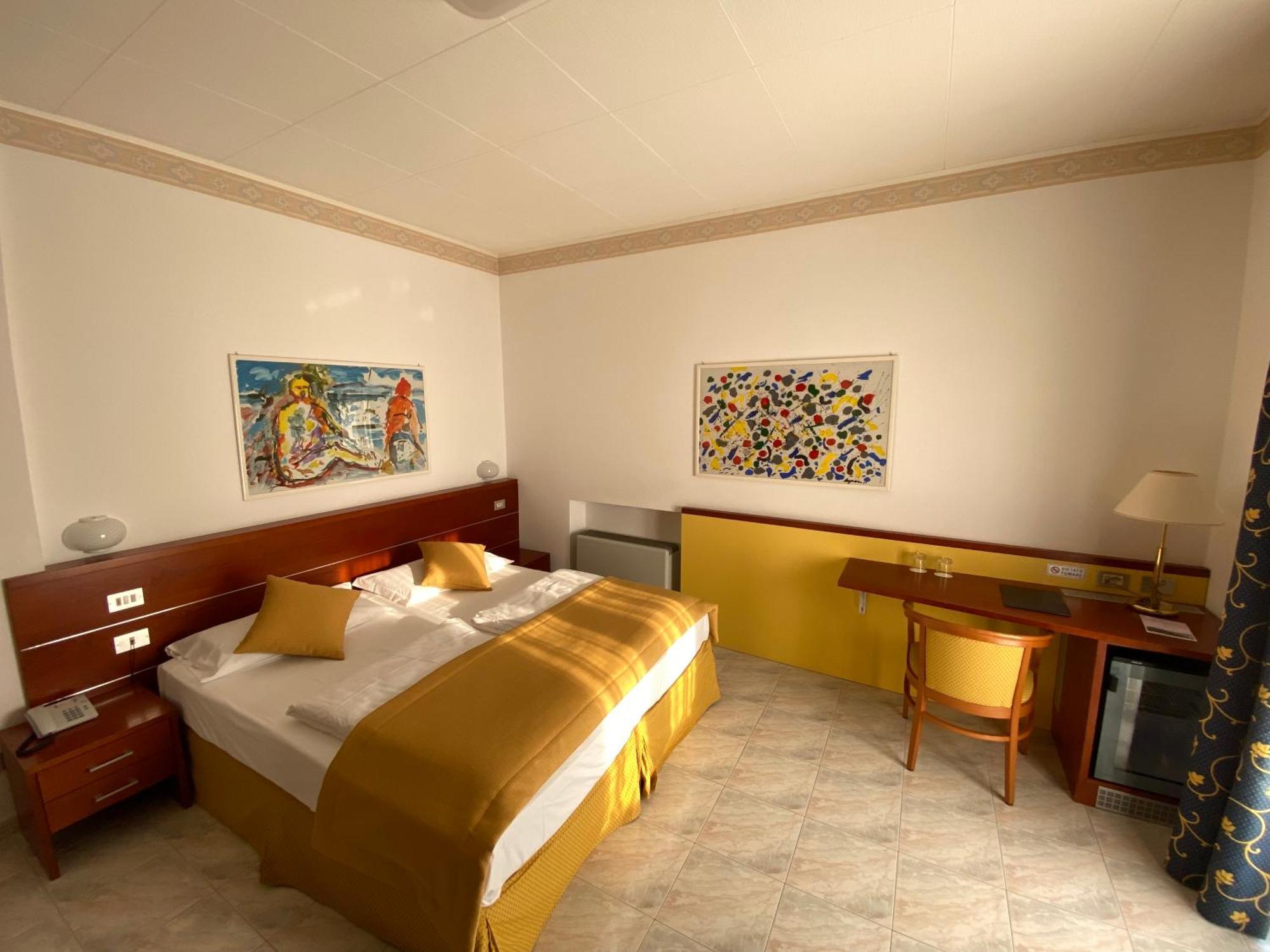 Hotel Villa Olivo Resort 3S Бардолино Екстериор снимка