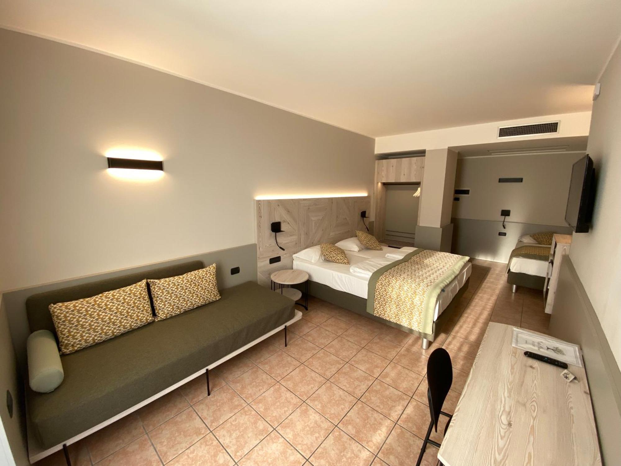 Hotel Villa Olivo Resort 3S Бардолино Екстериор снимка