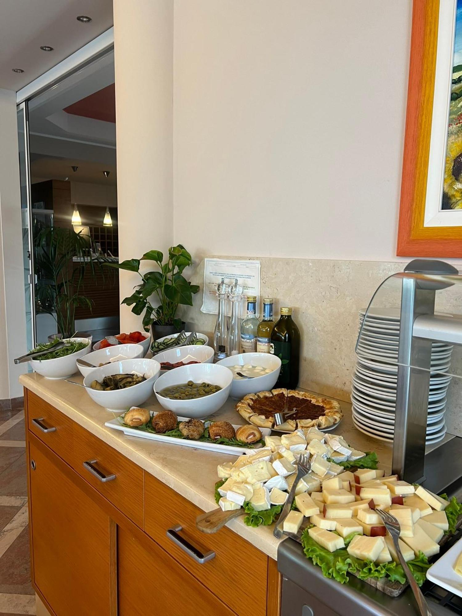 Hotel Villa Olivo Resort 3S Бардолино Екстериор снимка