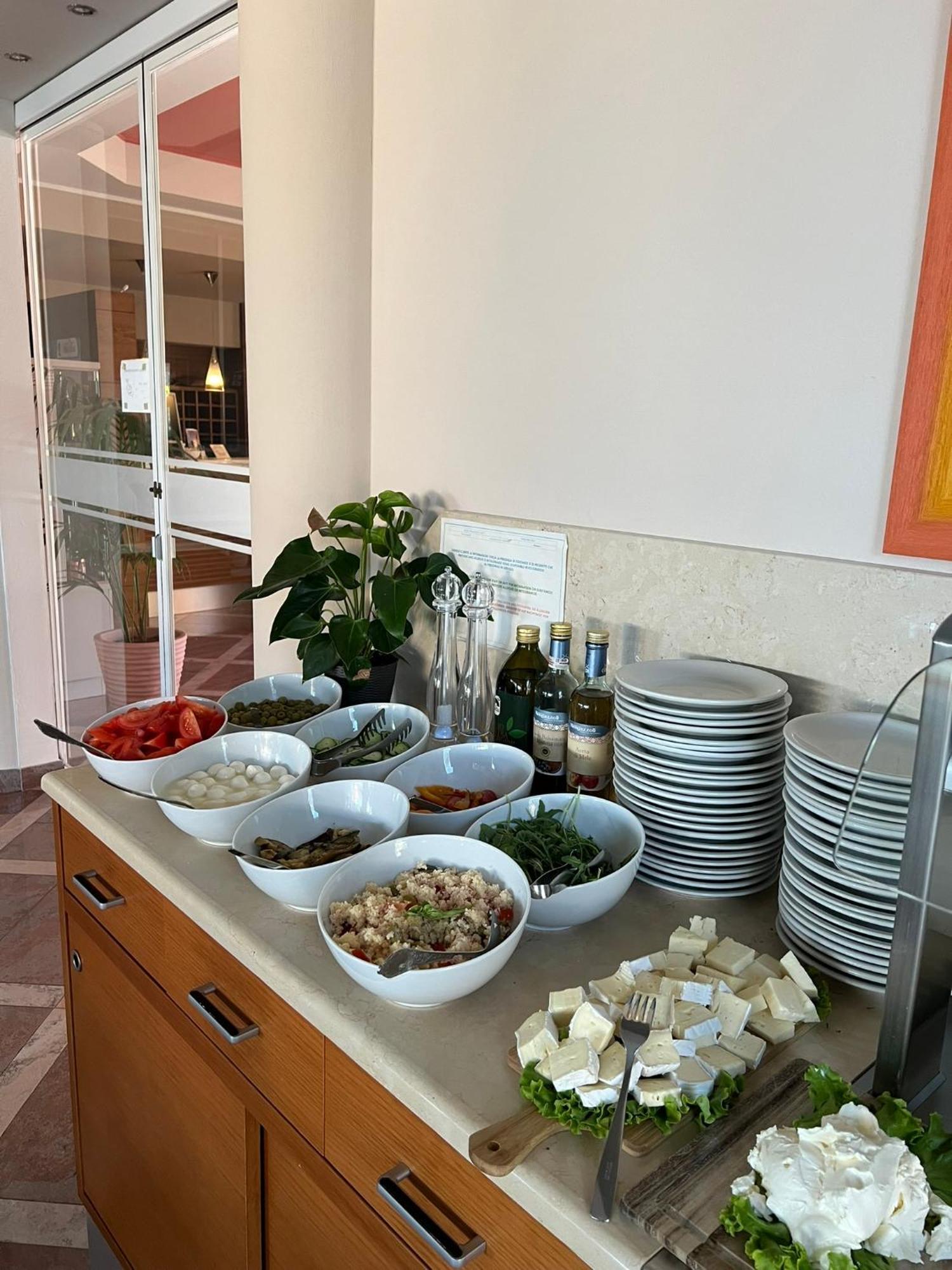 Hotel Villa Olivo Resort 3S Бардолино Екстериор снимка