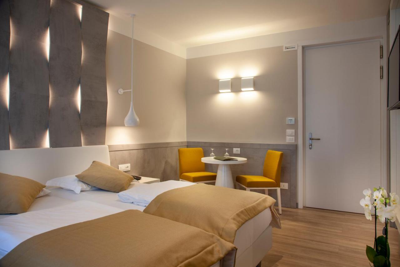 Hotel Villa Olivo Resort 3S Бардолино Екстериор снимка